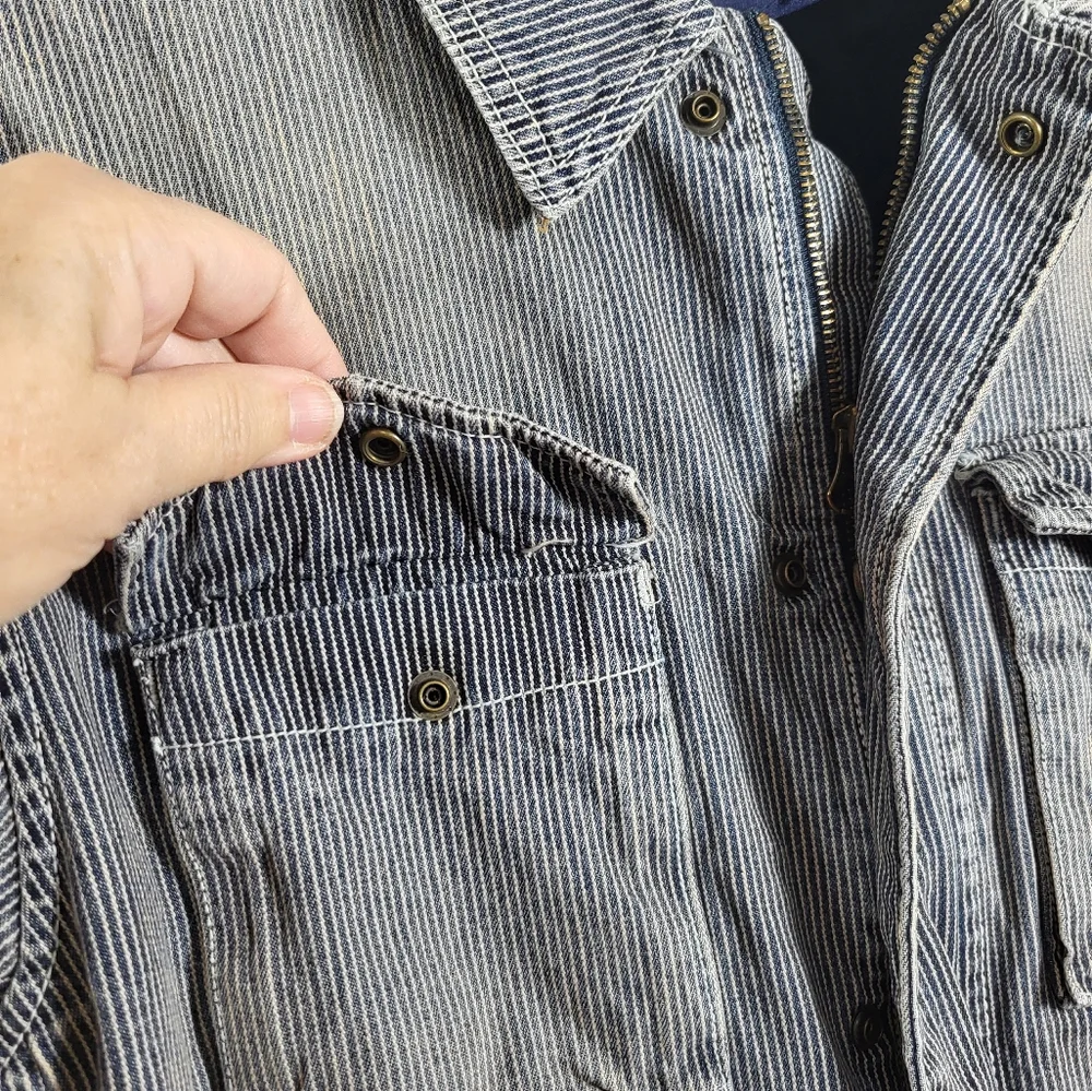 GAP blue and white striped jean jacket girls XXL #1468